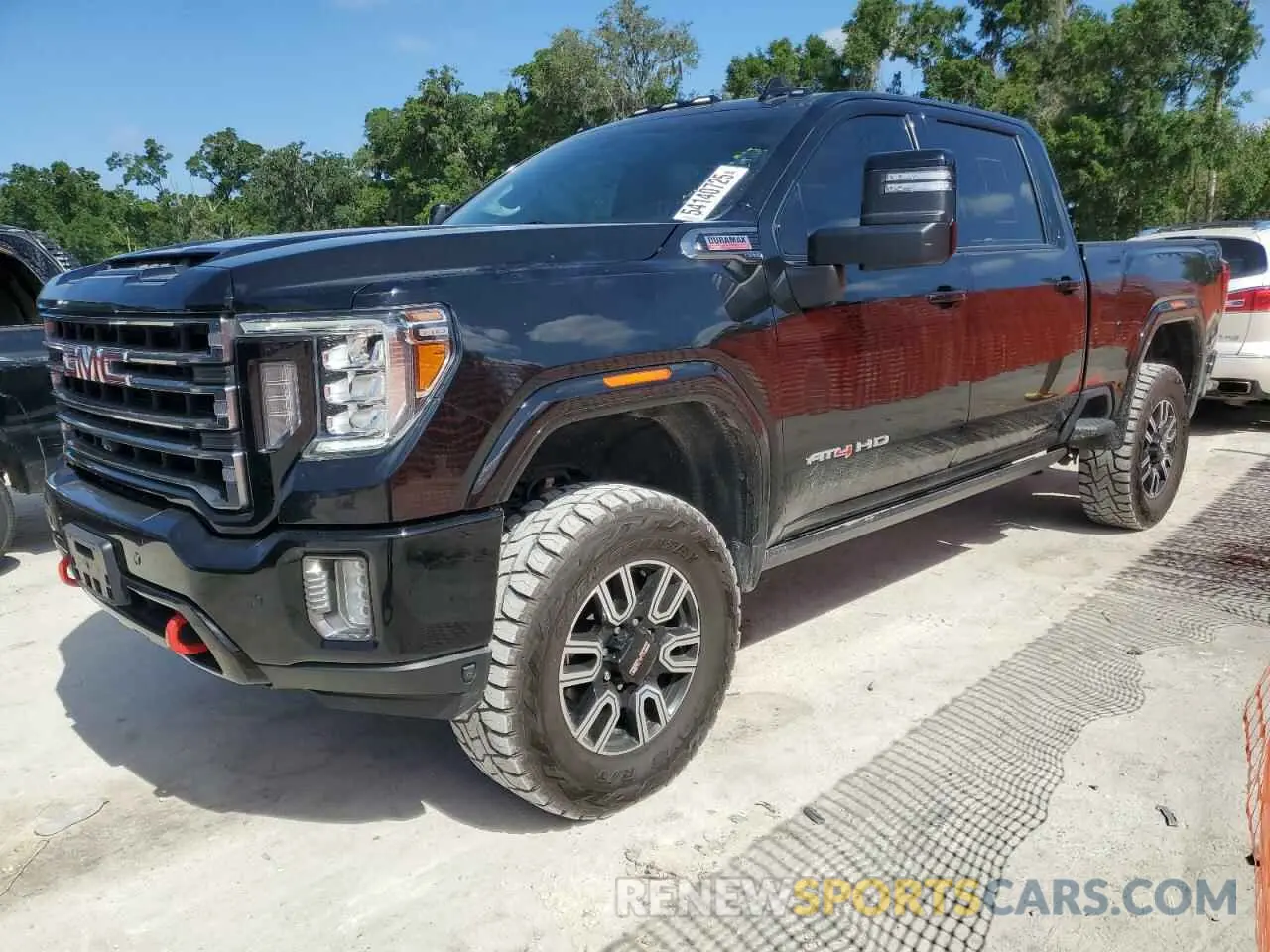 1 Photograph of a damaged car 1GT49PEYXNF222015 GMC SIERRA 2022