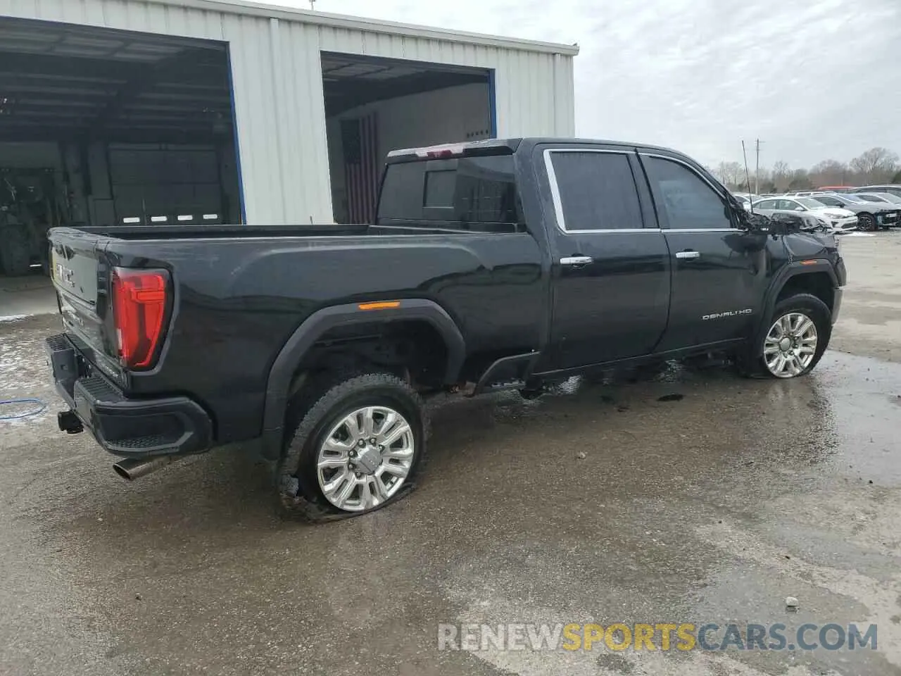 3 Photograph of a damaged car 1GT49RE70NF274028 GMC SIERRA 2022