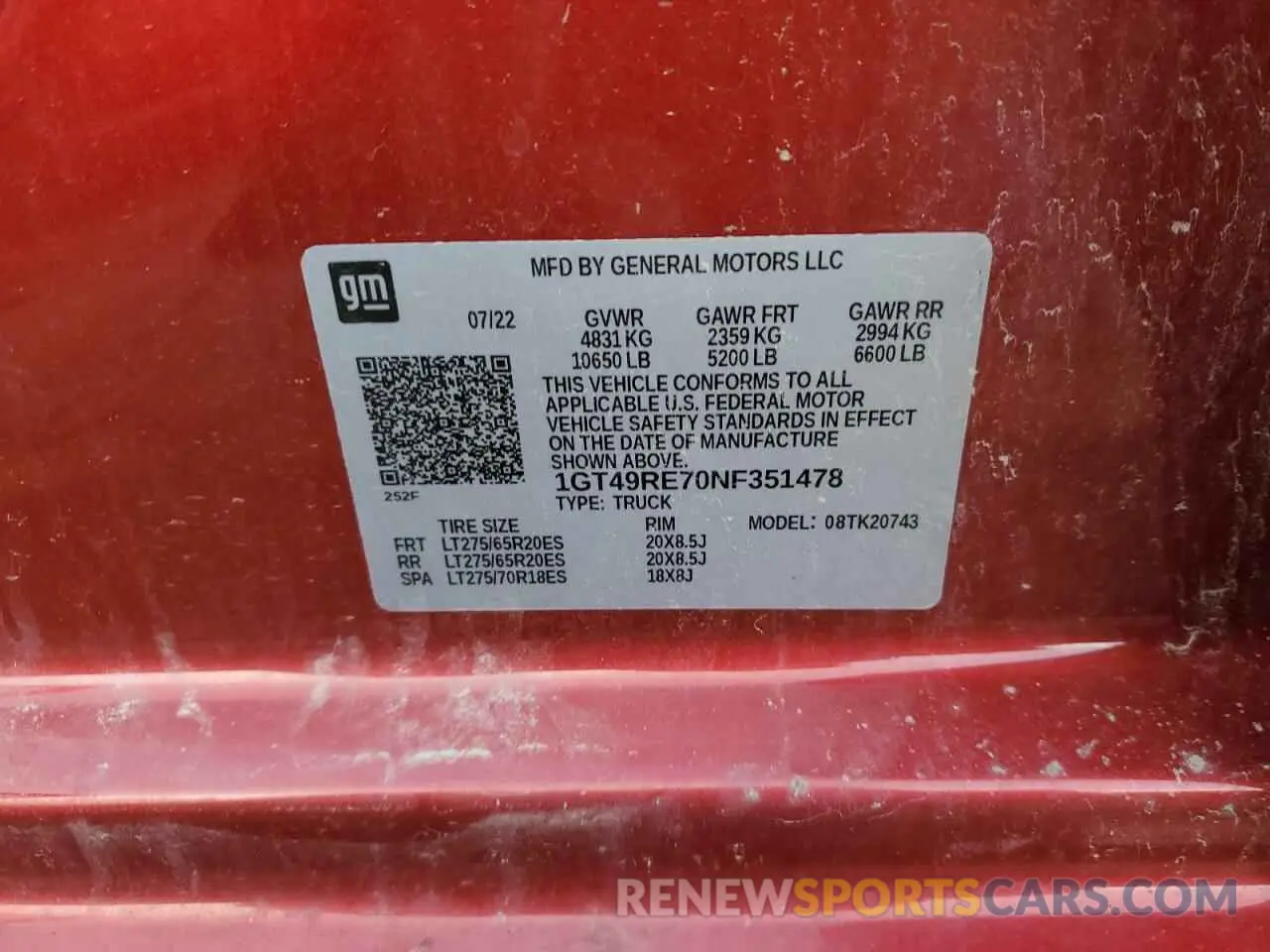 12 Photograph of a damaged car 1GT49RE70NF351478 GMC SIERRA 2022
