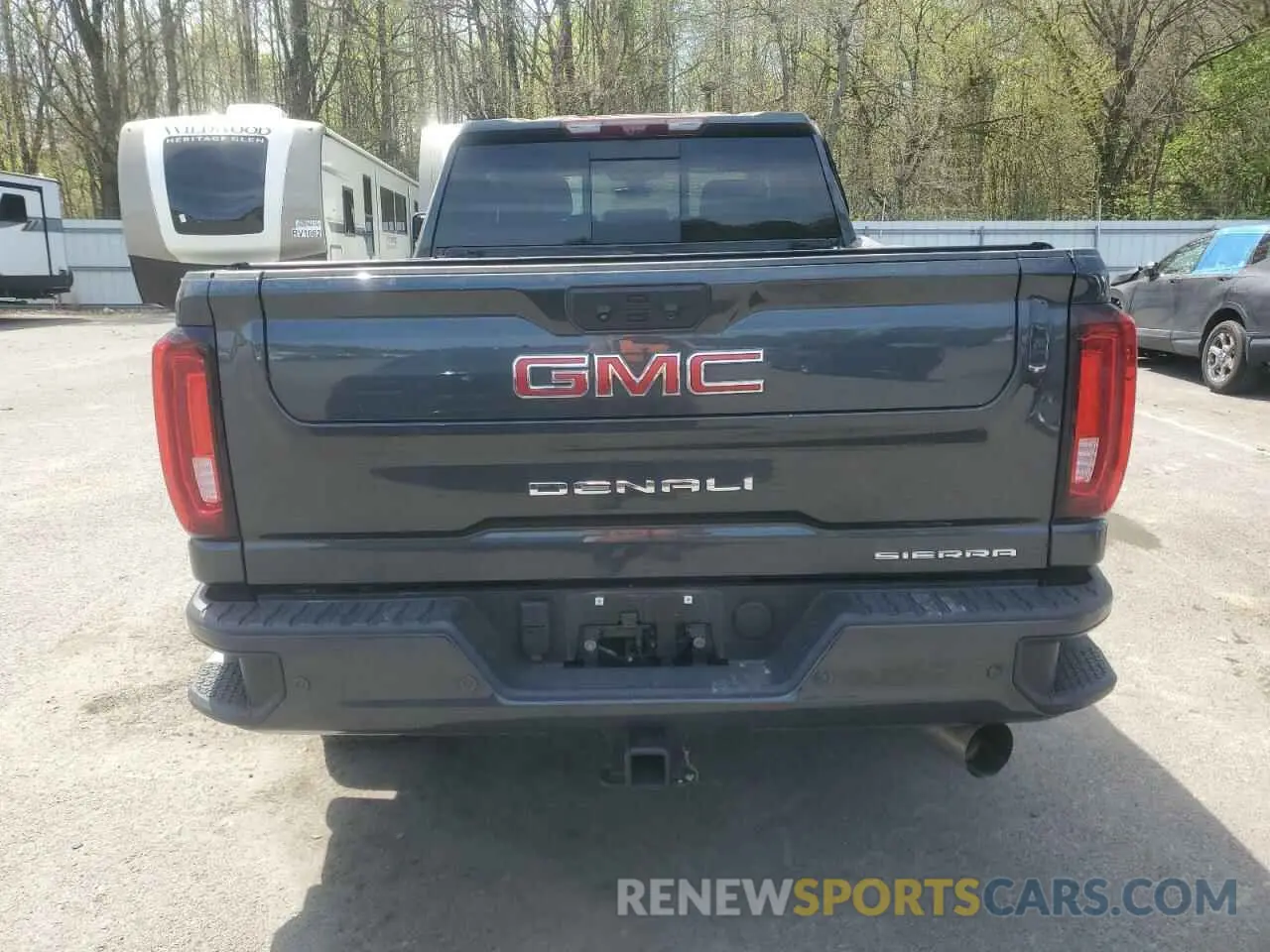 6 Photograph of a damaged car 1GT49REY0NF180840 GMC SIERRA 2022