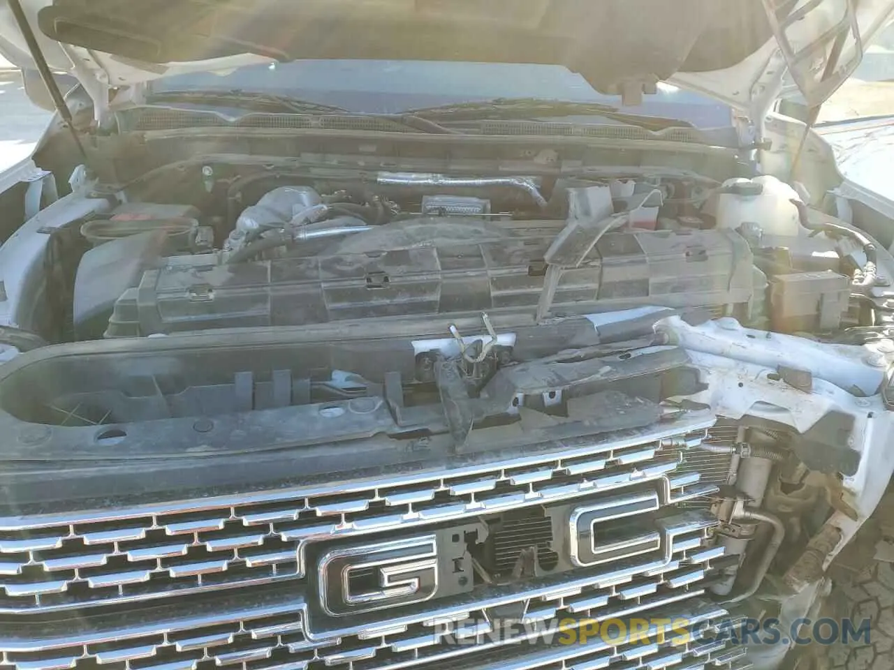 12 Photograph of a damaged car 1GT49REY0NF289329 GMC SIERRA 2022
