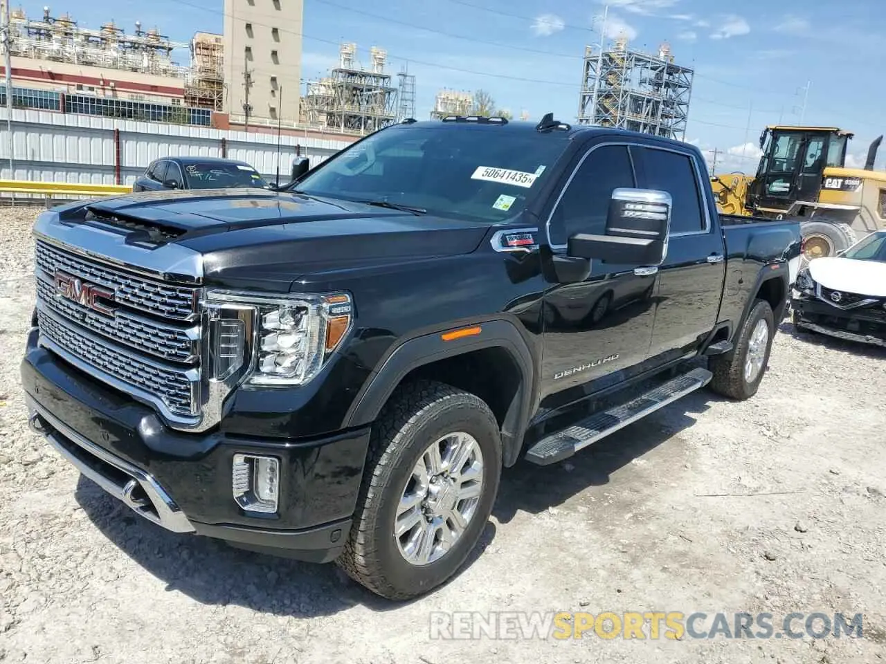 1 Photograph of a damaged car 1GT49REY2NF125595 GMC SIERRA 2022