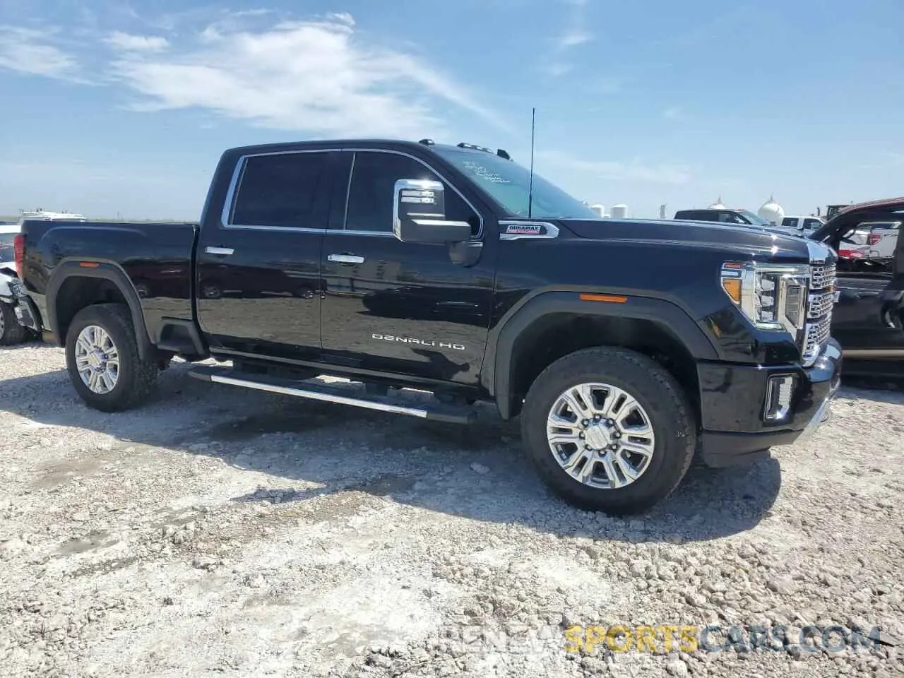 4 Photograph of a damaged car 1GT49REY2NF125595 GMC SIERRA 2022