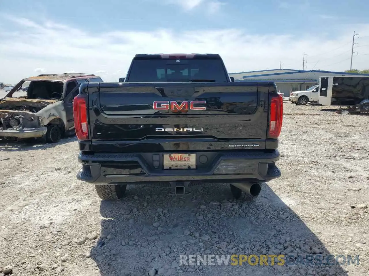 6 Photograph of a damaged car 1GT49REY2NF125595 GMC SIERRA 2022