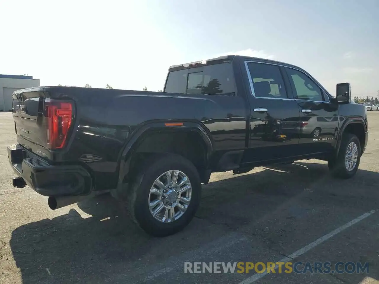 3 Photograph of a damaged car 1GT49REY3NF227780 GMC SIERRA 2022