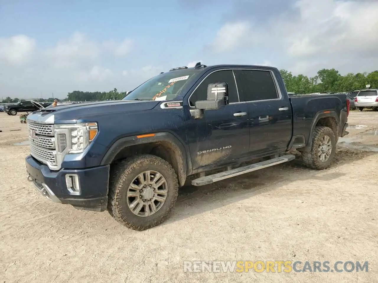 1 Photograph of a damaged car 1GT49REY4NF295392 GMC SIERRA 2022