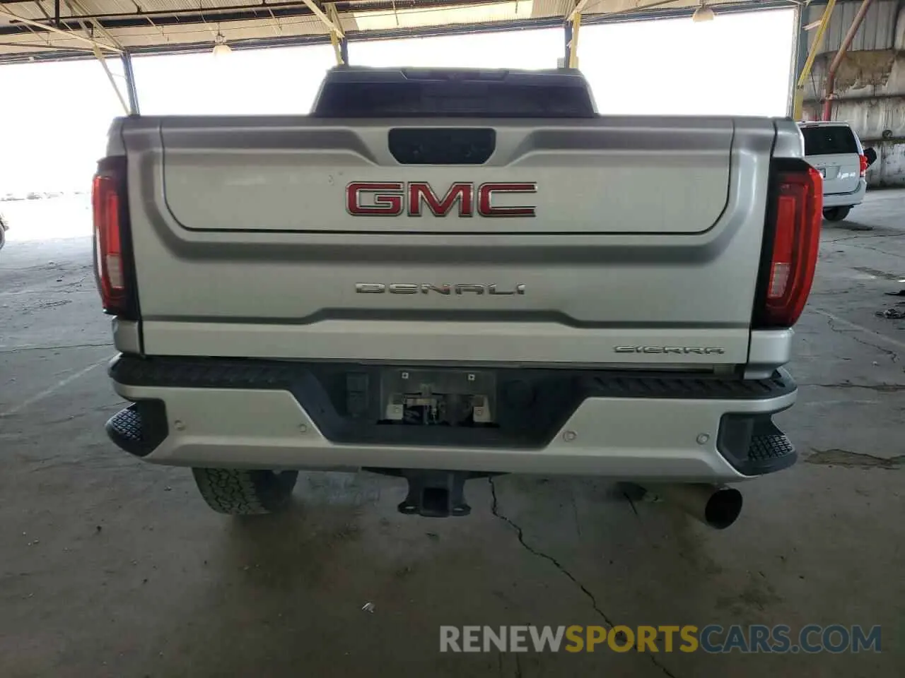 6 Photograph of a damaged car 1GT49REY6NF333074 GMC SIERRA 2022