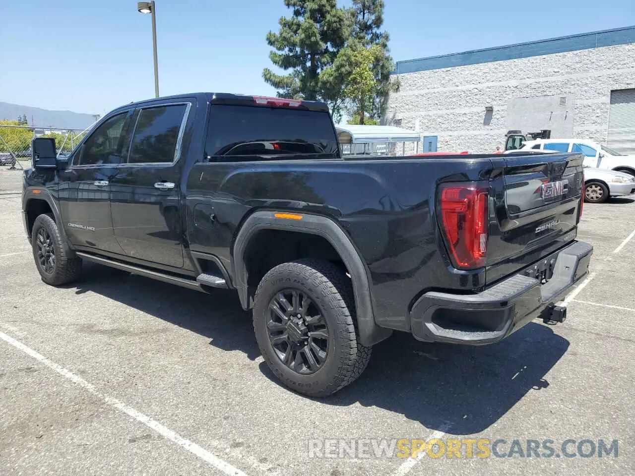 2 Photograph of a damaged car 1GT49REY7NF186814 GMC SIERRA 2022
