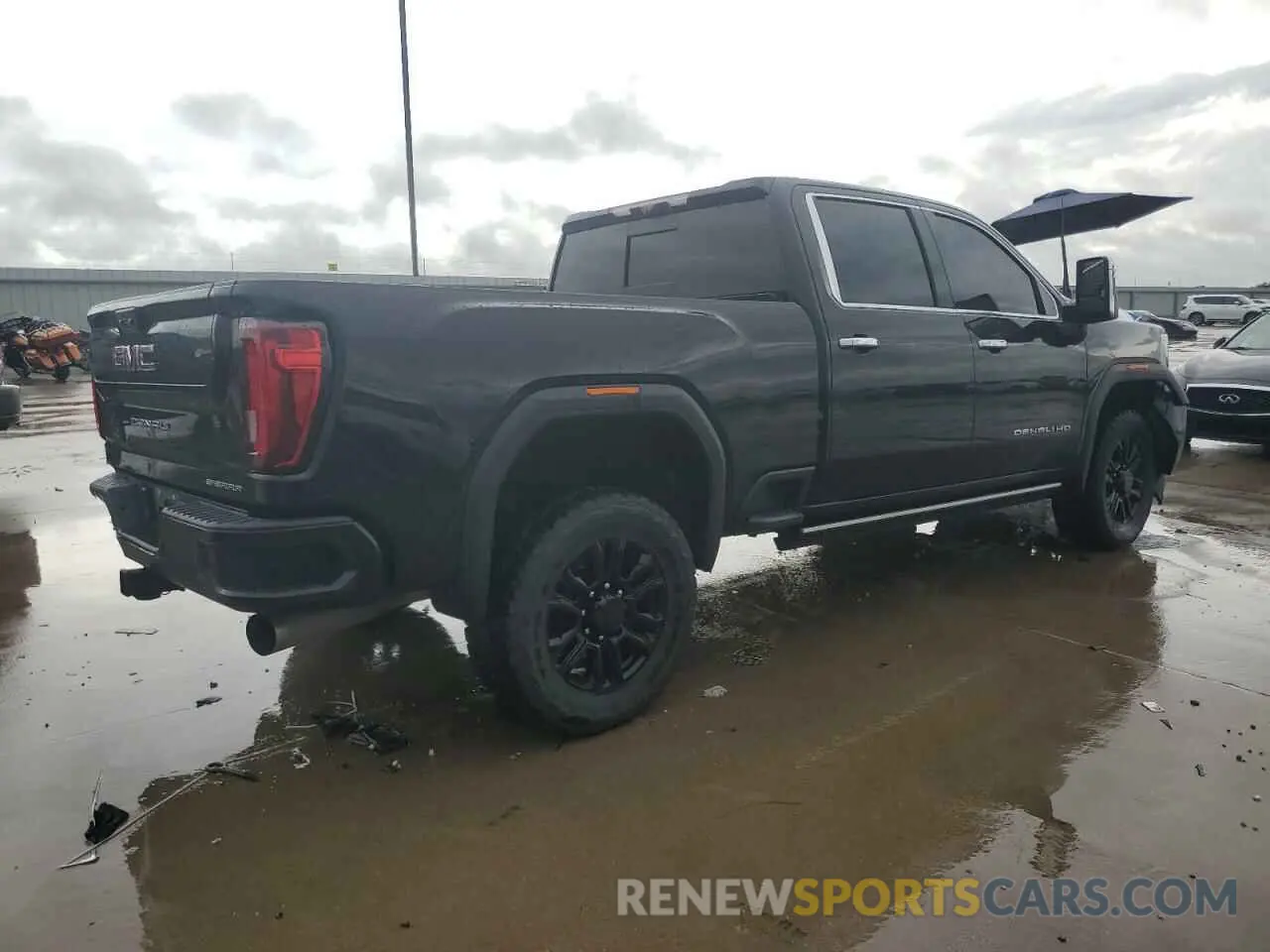 3 Photograph of a damaged car 1GT49REY7NF314792 GMC SIERRA 2022