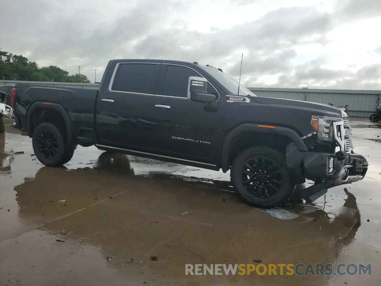 4 Photograph of a damaged car 1GT49REY7NF314792 GMC SIERRA 2022
