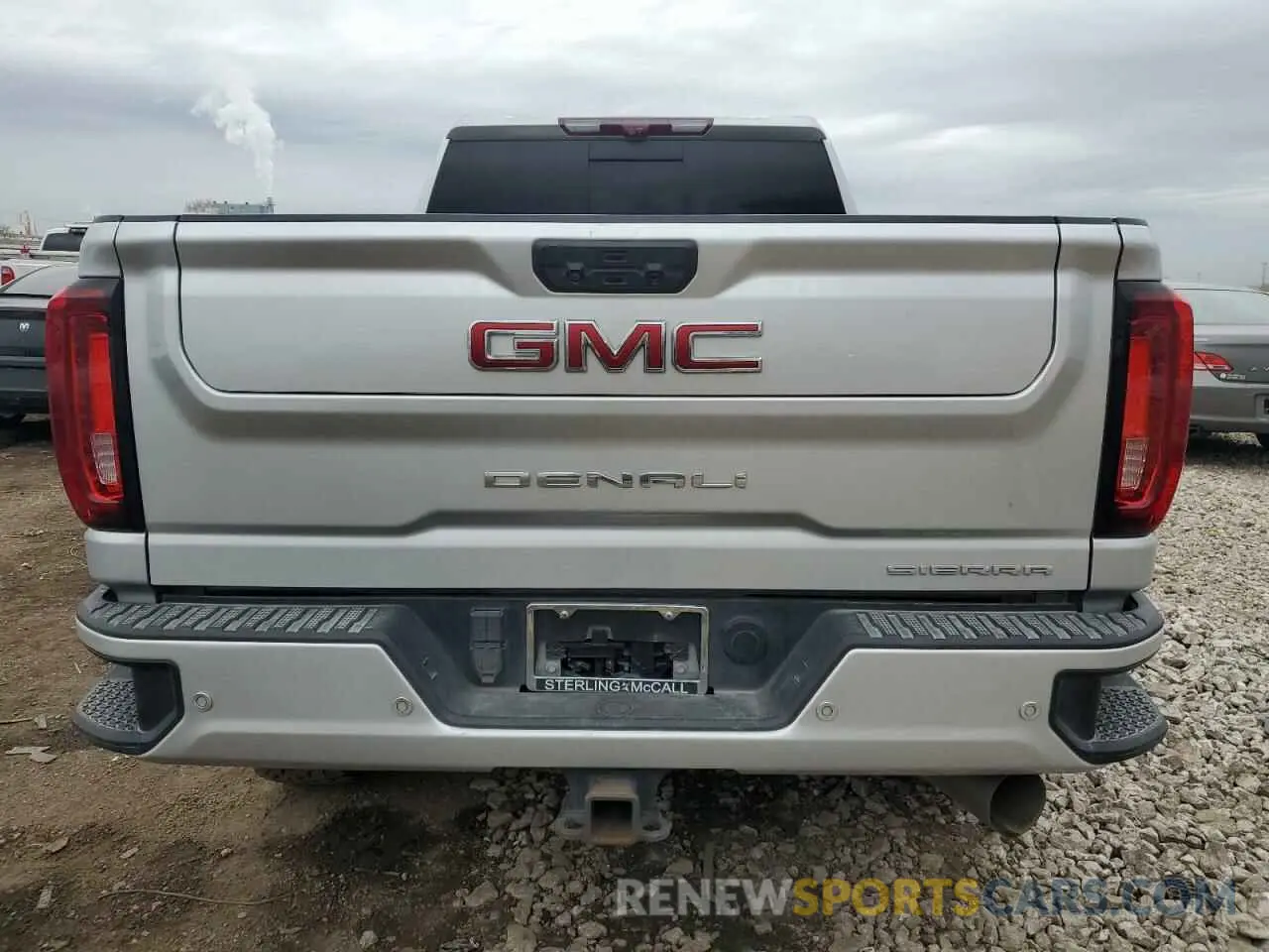 6 Photograph of a damaged car 1GT49REY8NF364231 GMC SIERRA 2022