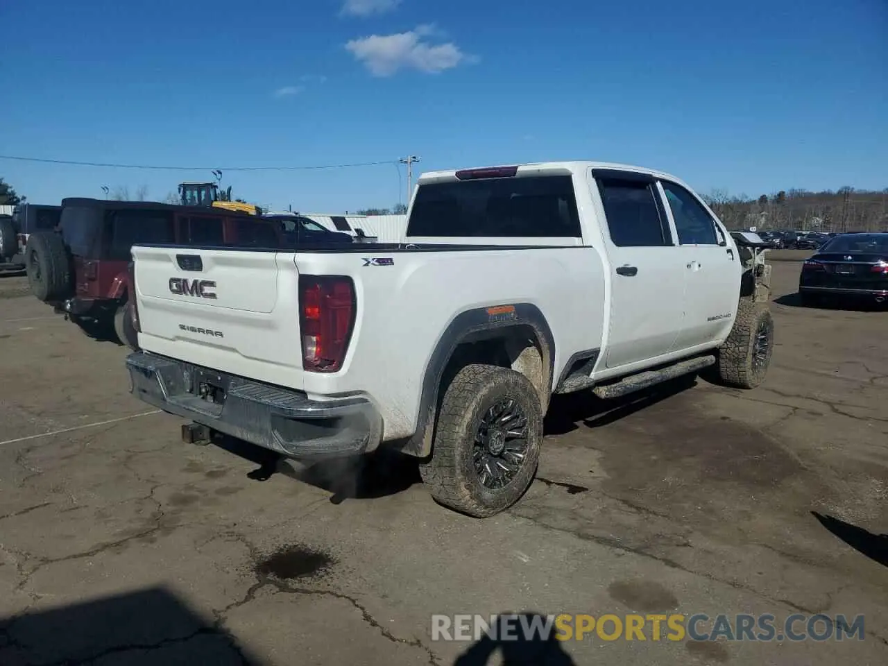 3 Photograph of a damaged car 1GT49SE75NF287719 GMC SIERRA 2022