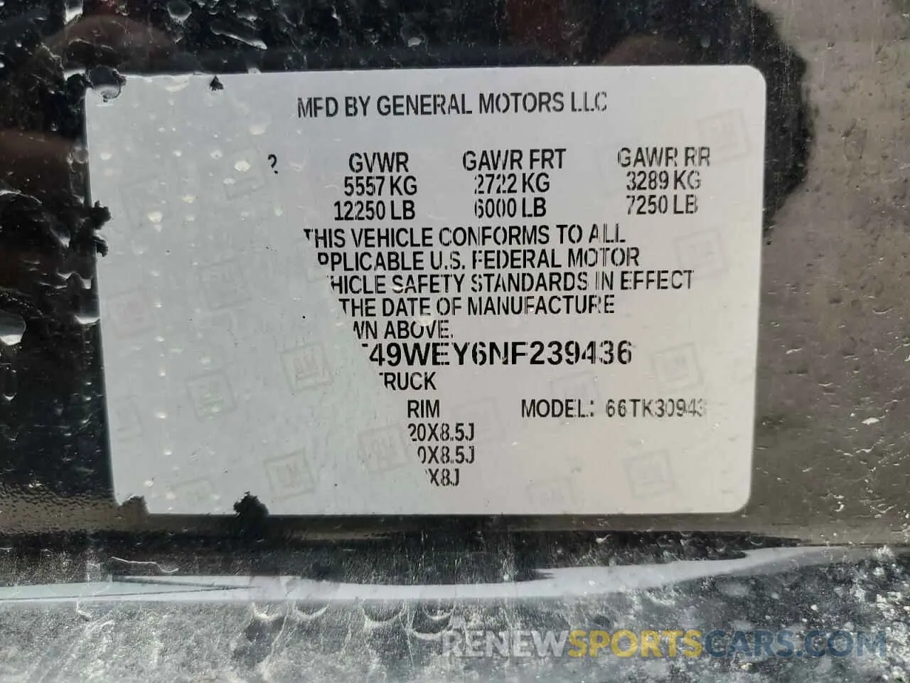 12 Photograph of a damaged car 1GT49WEY6NF239436 GMC SIERRA 2022
