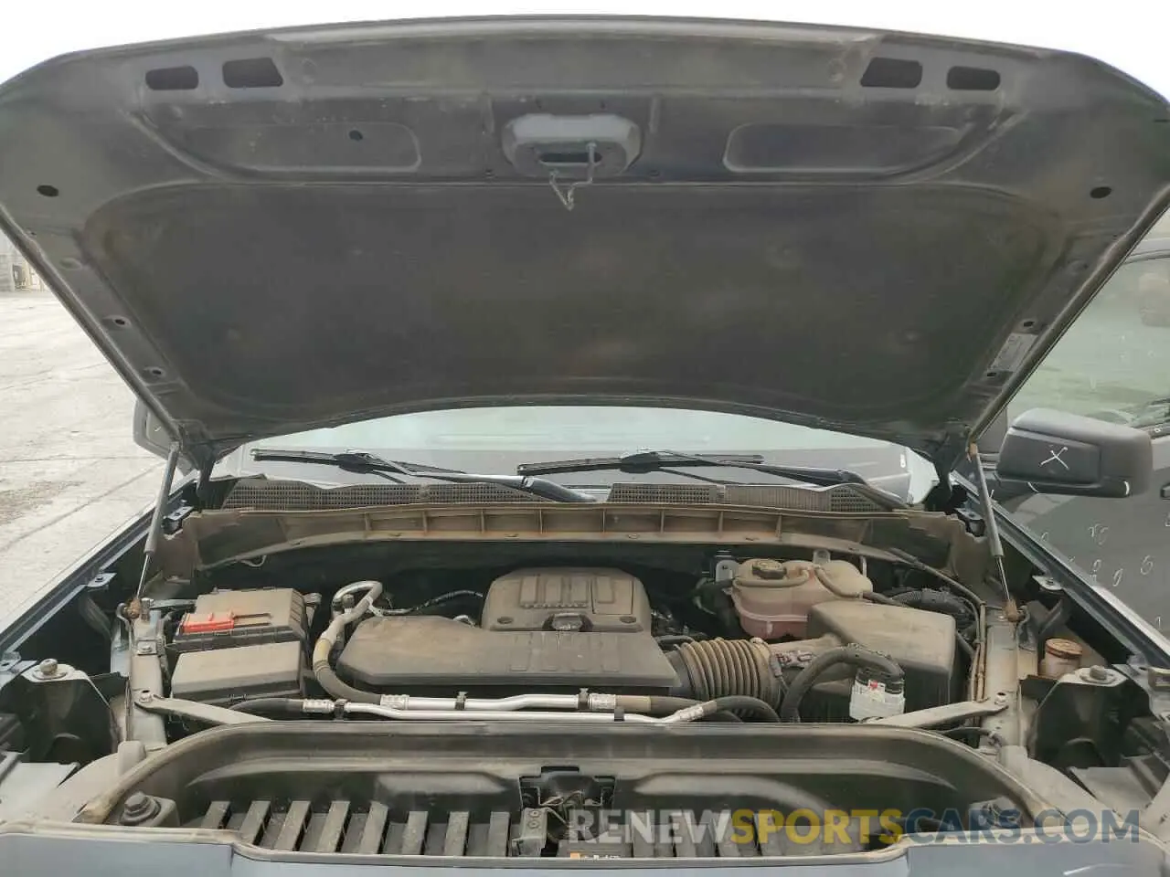 11 Photograph of a damaged car 1GTP9CEKXNZ216988 GMC SIERRA 2022