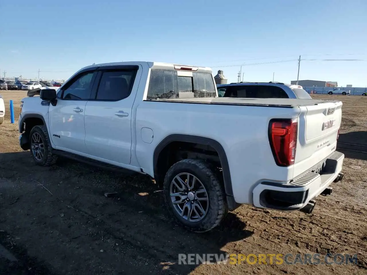 2 Photograph of a damaged car 1GTP9EEL3NZ205951 GMC SIERRA 2022