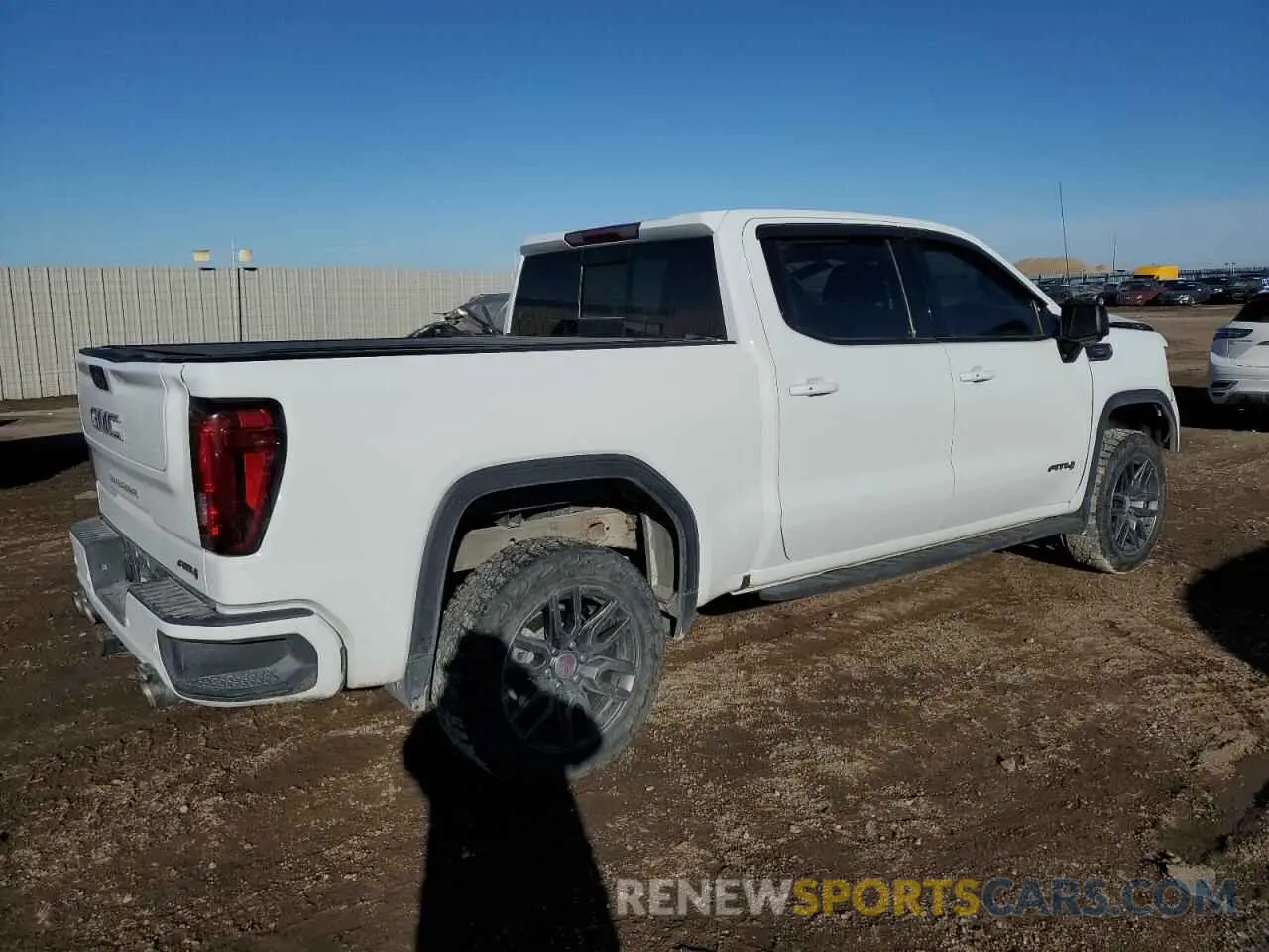 3 Photograph of a damaged car 1GTP9EEL3NZ205951 GMC SIERRA 2022