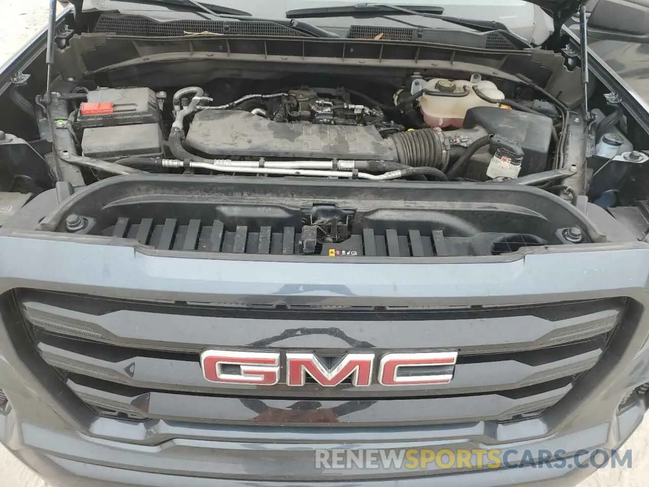 12 Photograph of a damaged car 1GTP9GEK2NZ179930 GMC SIERRA 2022