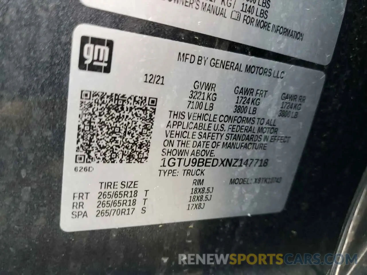 12 Photograph of a damaged car 1GTU9BEDXNZ147718 GMC SIERRA 2022