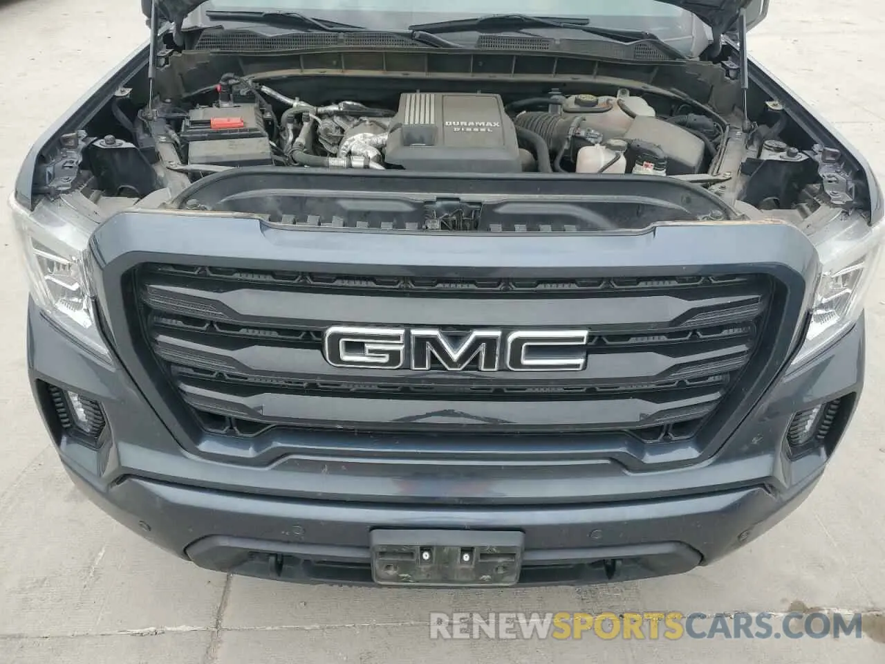 11 Photograph of a damaged car 1GTU9CET7NZ201165 GMC SIERRA 2022