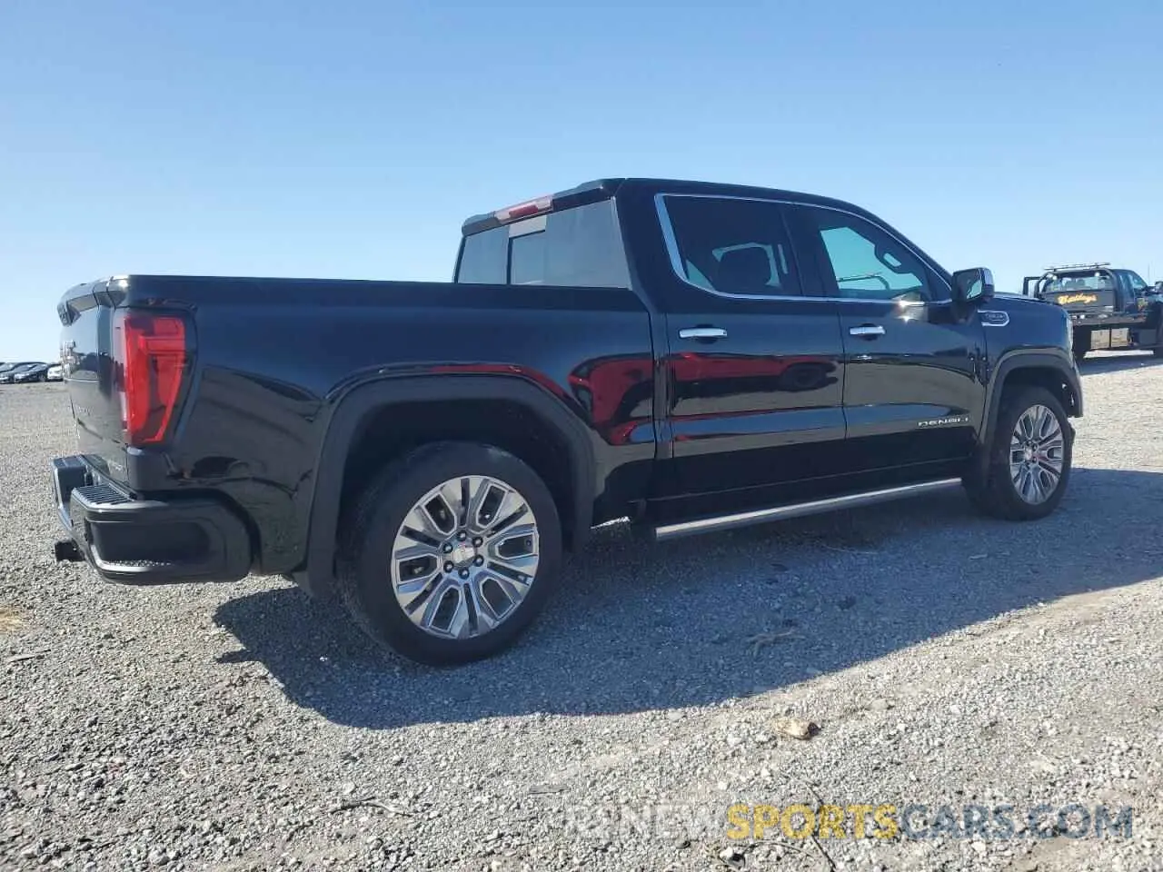 3 Photograph of a damaged car 1GTU9FEL2NZ234267 GMC SIERRA 2022