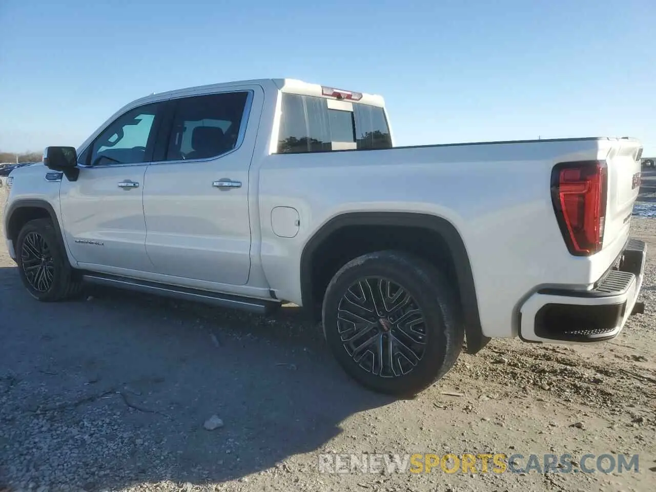 2 Photograph of a damaged car 1GTU9FEL7NZ102587 GMC SIERRA 2022