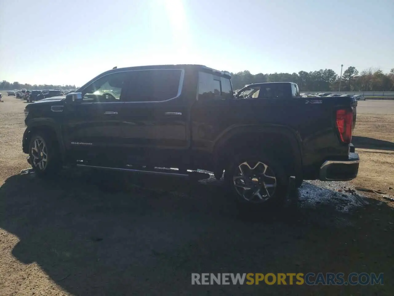 2 Photograph of a damaged car 1GTUUDEL4NZ537179 GMC SIERRA 2022