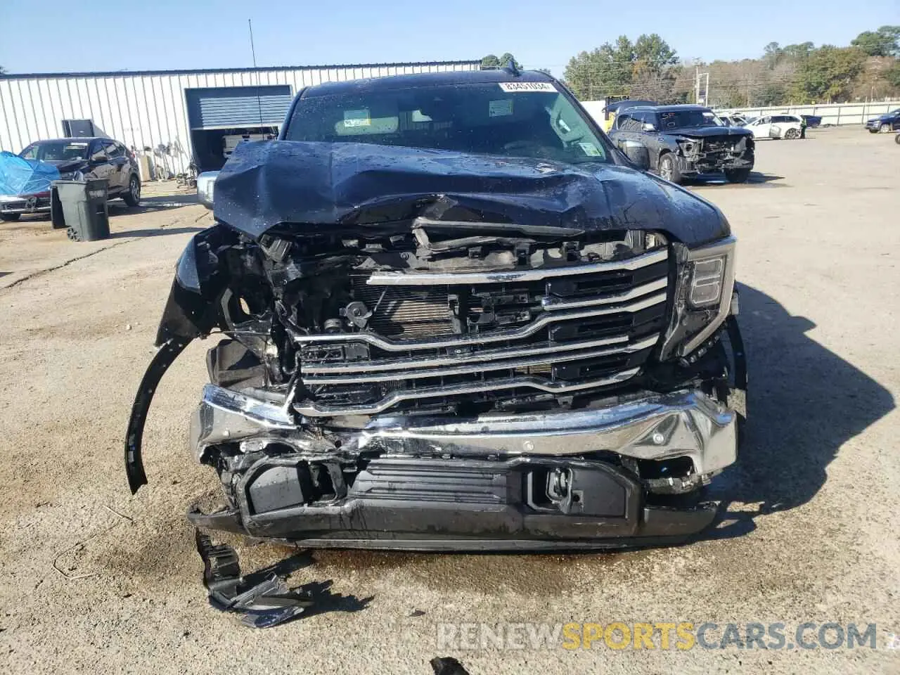 5 Photograph of a damaged car 1GTUUDEL4NZ537179 GMC SIERRA 2022