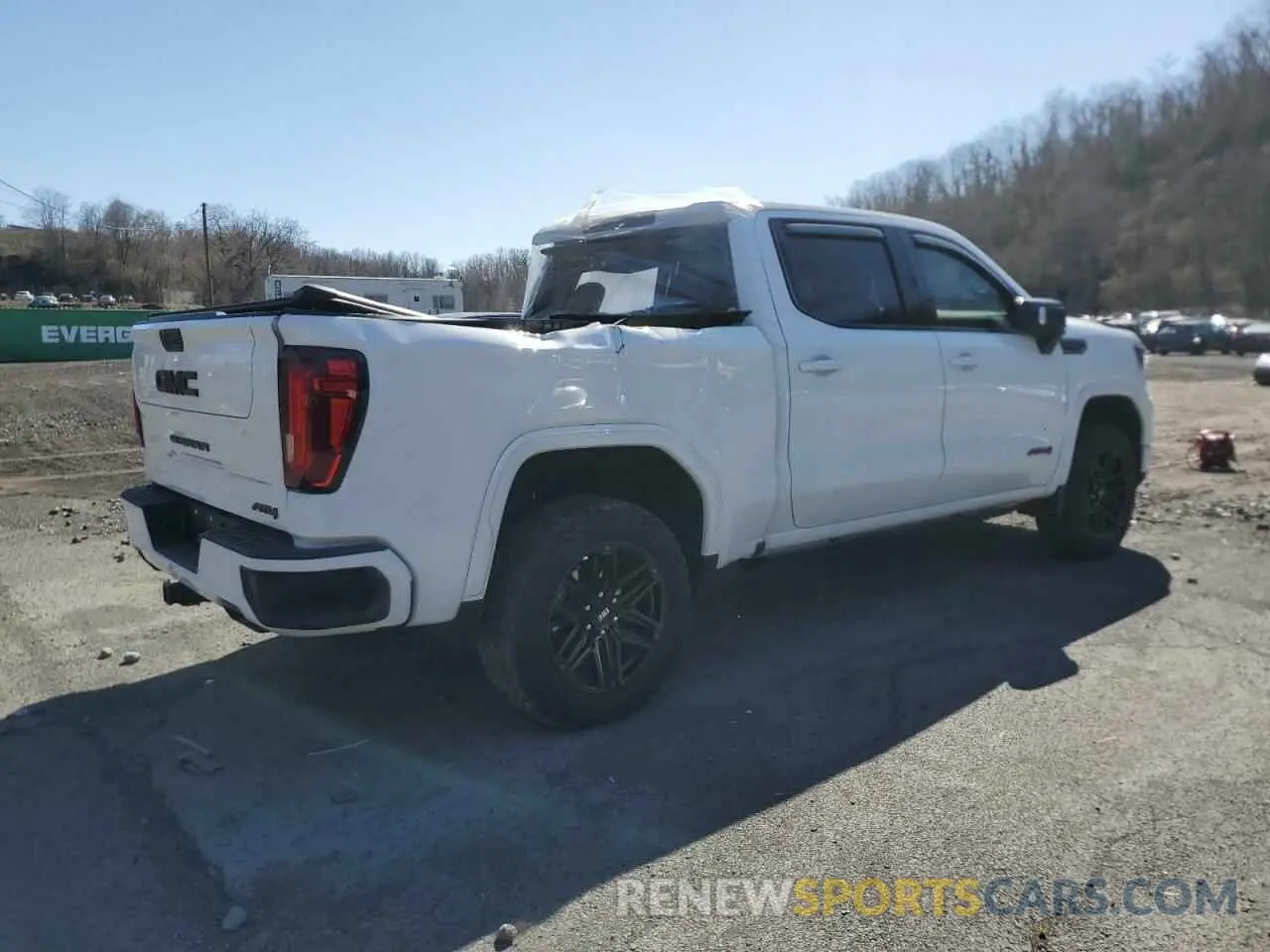 3 Photograph of a damaged car 1GTUUEET2NZ616551 GMC SIERRA 2022