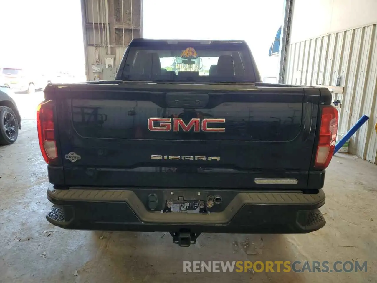 6 Photograph of a damaged car 3GTP8CEK3NG136953 GMC SIERRA 2022