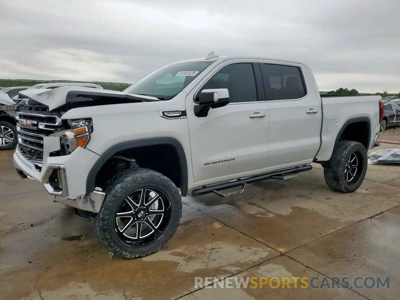 1 Photograph of a damaged car 3GTP8DED2NG124915 GMC SIERRA 2022