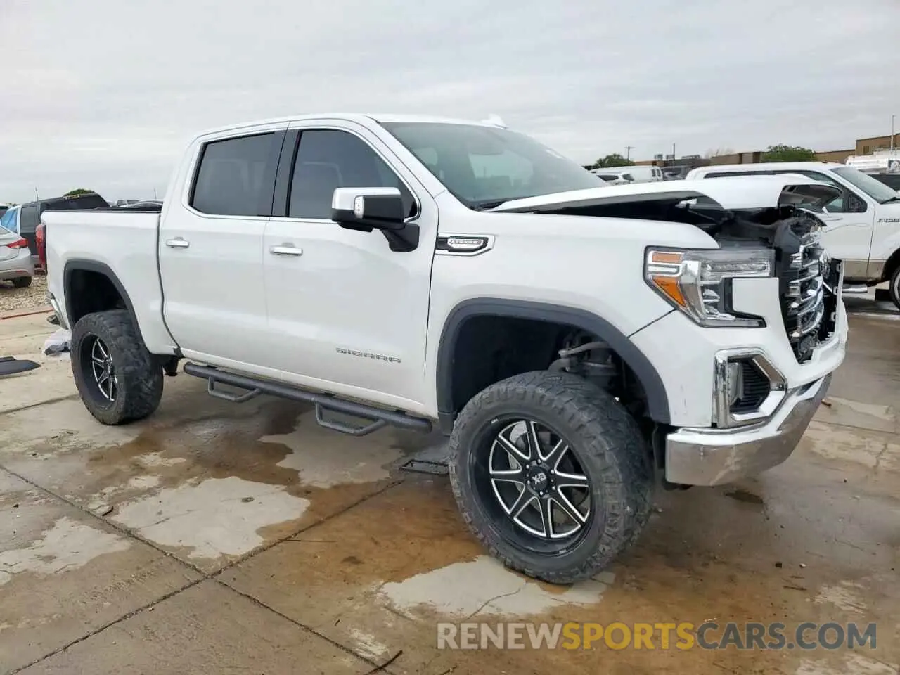 4 Photograph of a damaged car 3GTP8DED2NG124915 GMC SIERRA 2022