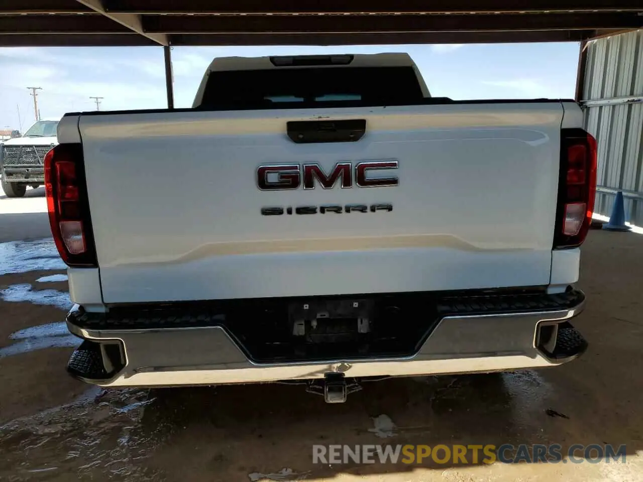 6 Photograph of a damaged car 3GTP9AEK0NG158846 GMC SIERRA 2022