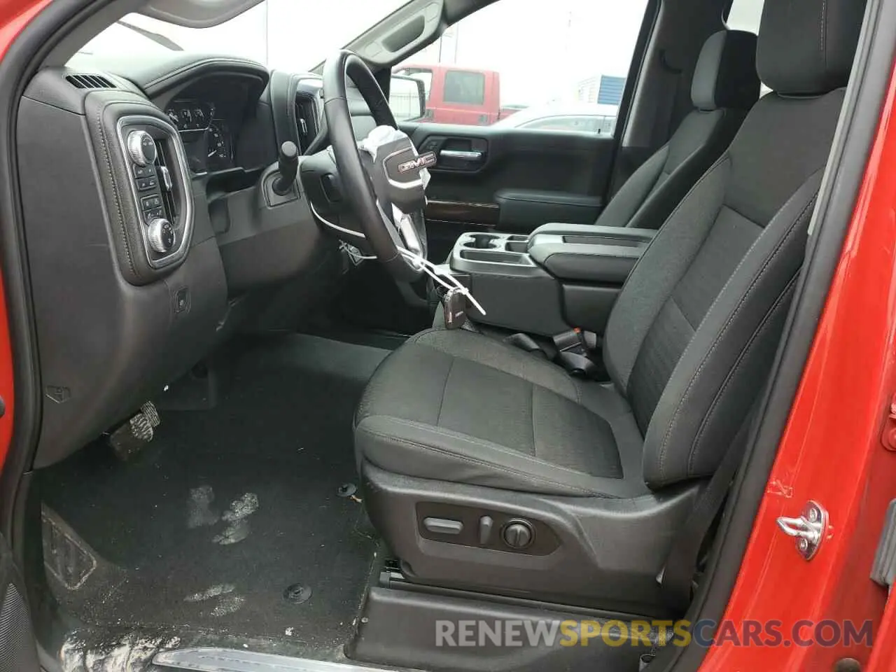 7 Photograph of a damaged car 3GTP9GEK7NG178336 GMC SIERRA 2022