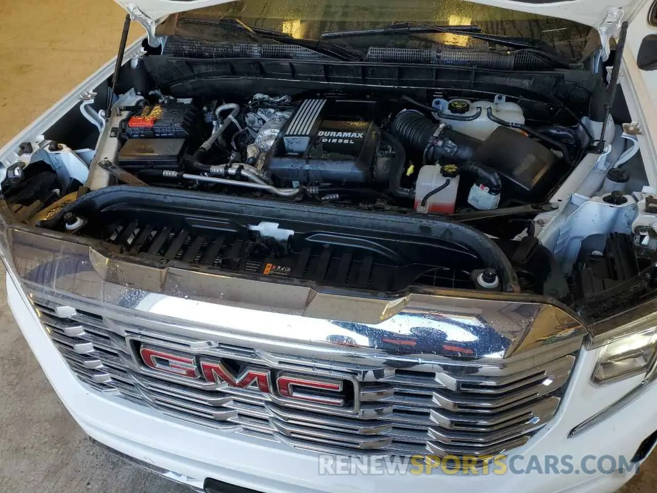 11 Photograph of a damaged car 3GTPHGET0NG633894 GMC SIERRA 2022