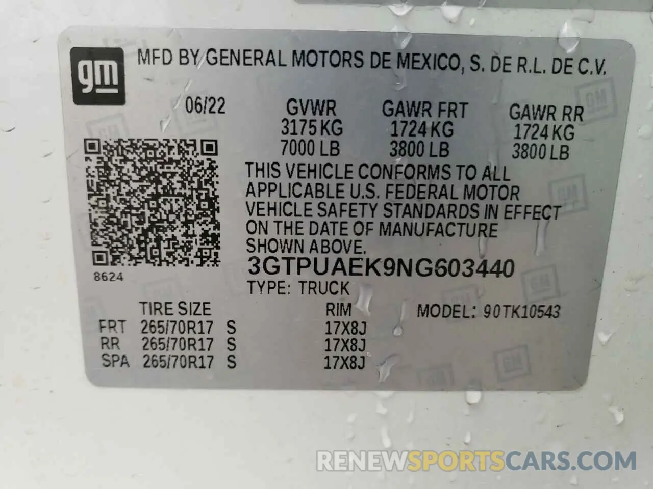 12 Photograph of a damaged car 3GTPUAEK9NG603440 GMC SIERRA 2022