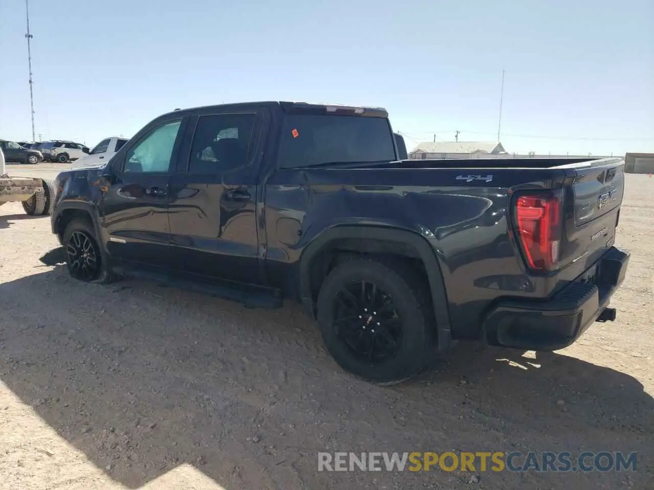 2 Photograph of a damaged car 3GTPUCEK5NG665509 GMC SIERRA 2022
