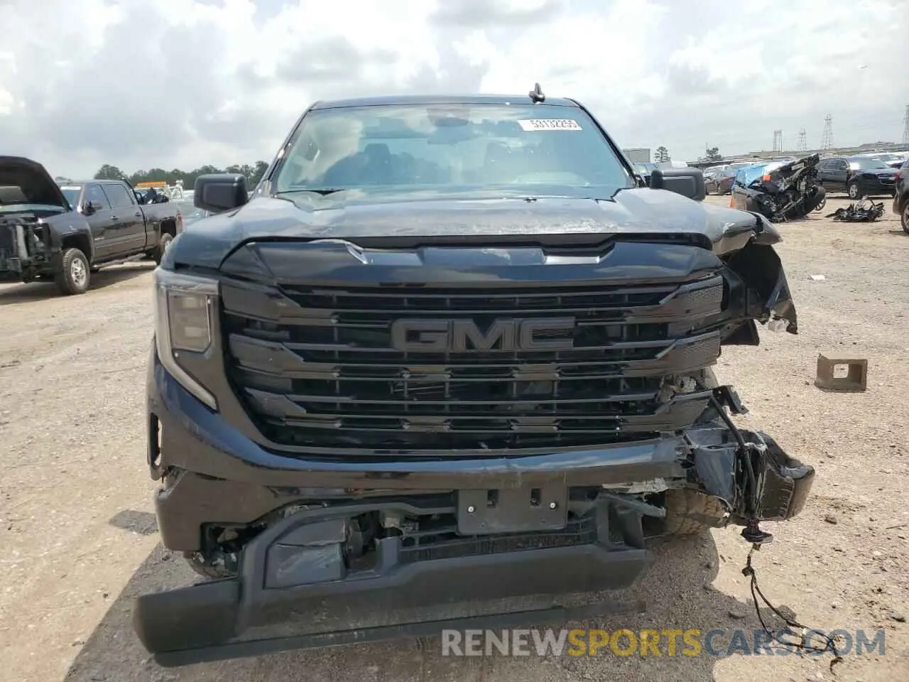 5 Photograph of a damaged car 3GTPUCEK8NG671045 GMC SIERRA 2022