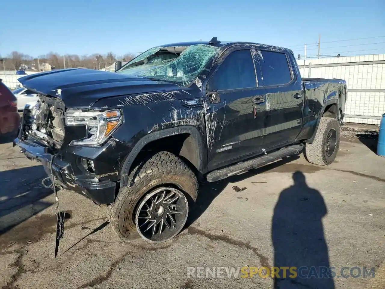 1 Photograph of a damaged car 3GTU9CET4NG198306 GMC SIERRA 2022