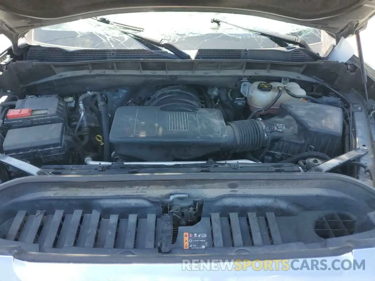 11 Photograph of a damaged car 3GTU9DED0NG104761 GMC SIERRA 2022