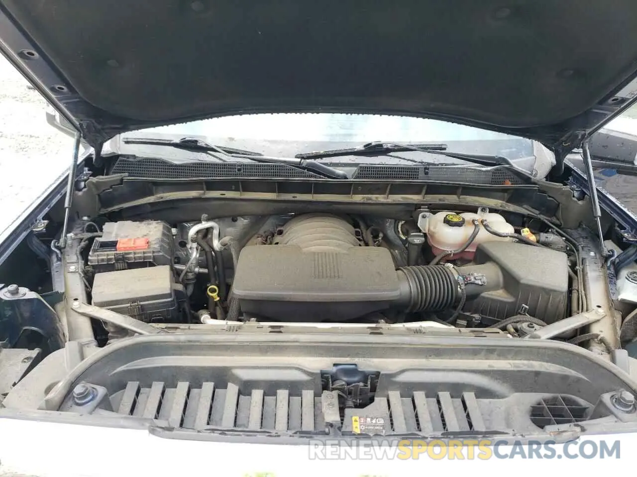 11 Photograph of a damaged car 3GTU9DED6NG146643 GMC SIERRA 2022