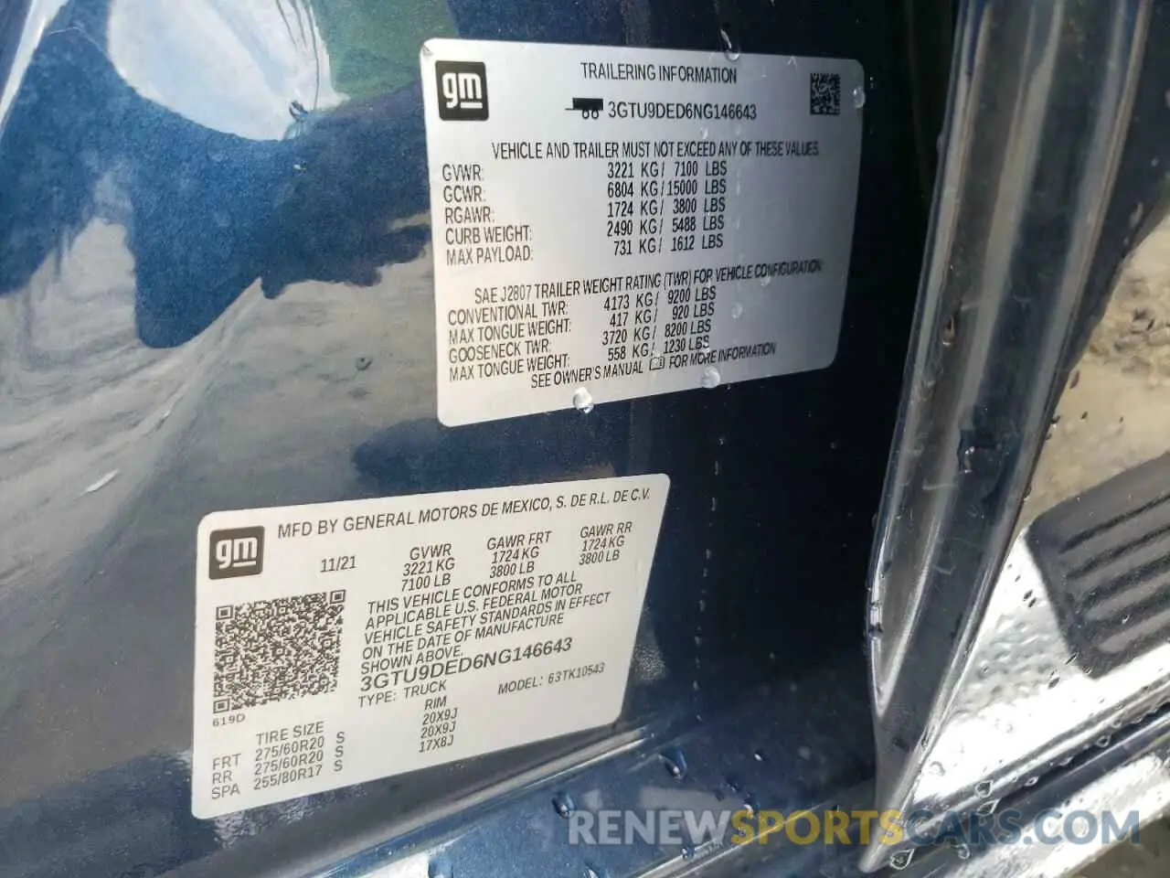 12 Photograph of a damaged car 3GTU9DED6NG146643 GMC SIERRA 2022