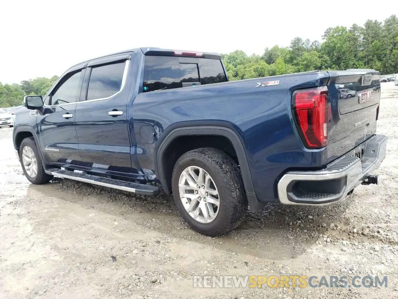 2 Photograph of a damaged car 3GTU9DED6NG146643 GMC SIERRA 2022