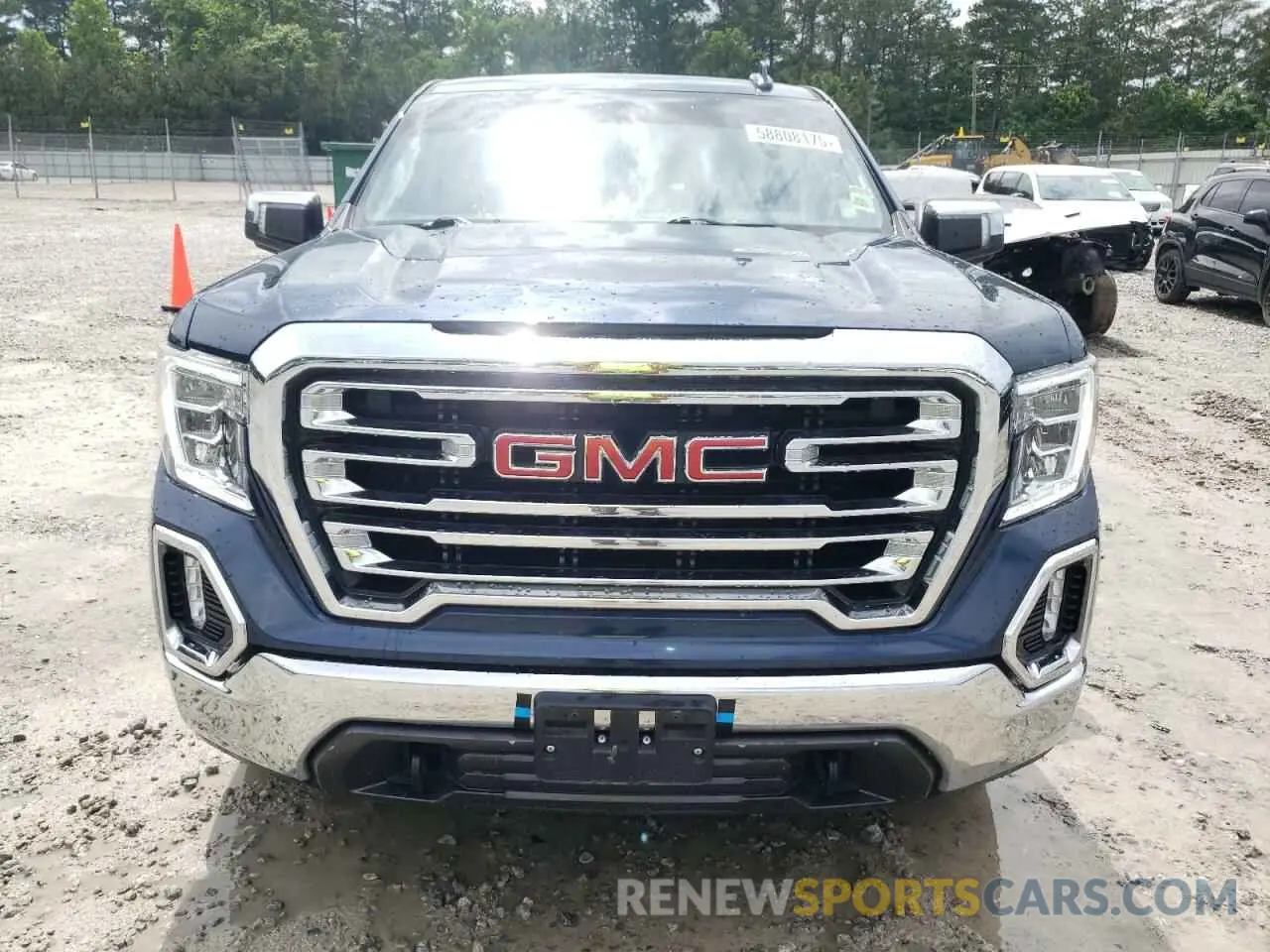 5 Photograph of a damaged car 3GTU9DED6NG146643 GMC SIERRA 2022