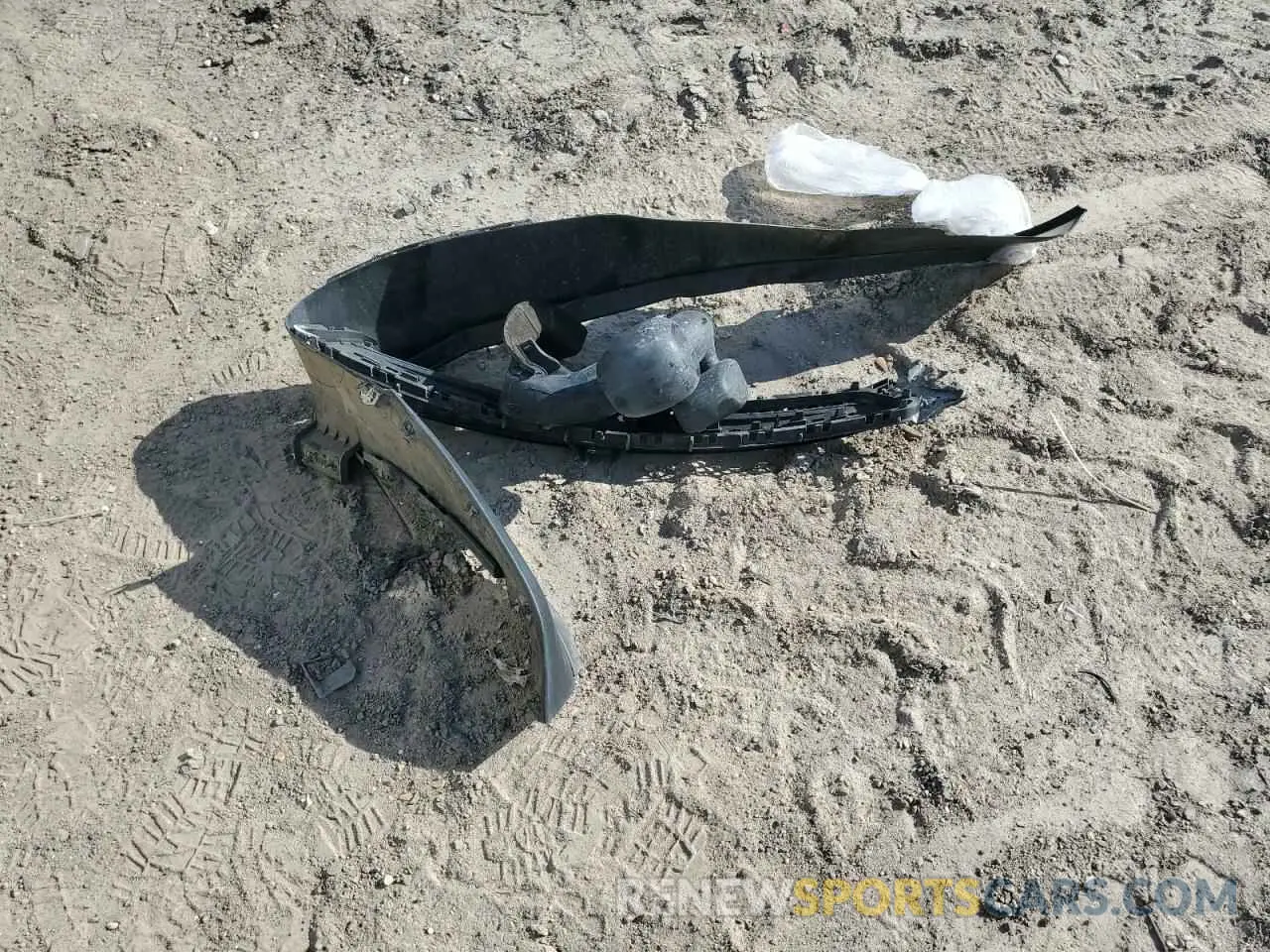 12 Photograph of a damaged car 3GTU9DED6NG158615 GMC SIERRA 2022
