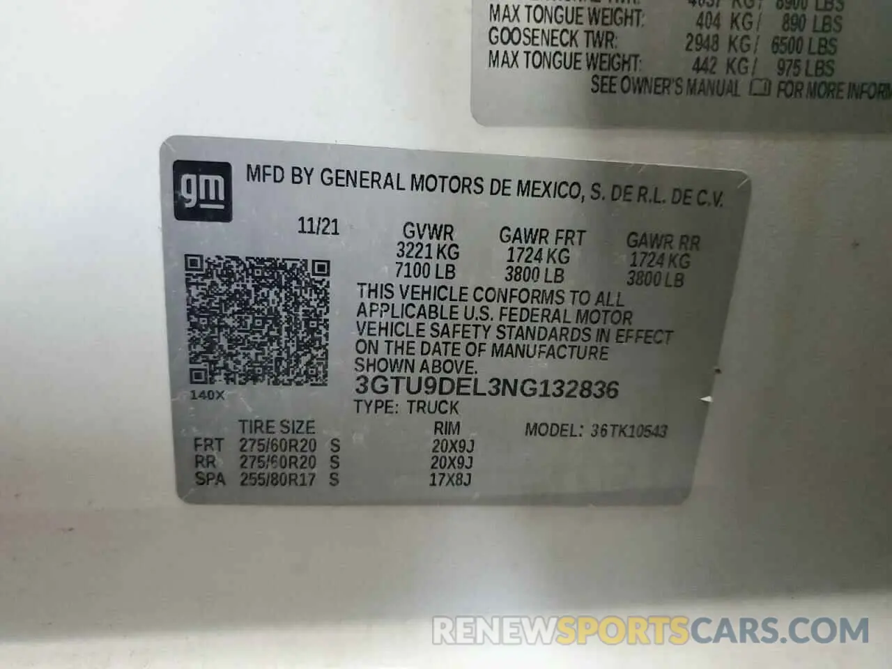 12 Photograph of a damaged car 3GTU9DEL3NG132836 GMC SIERRA 2022