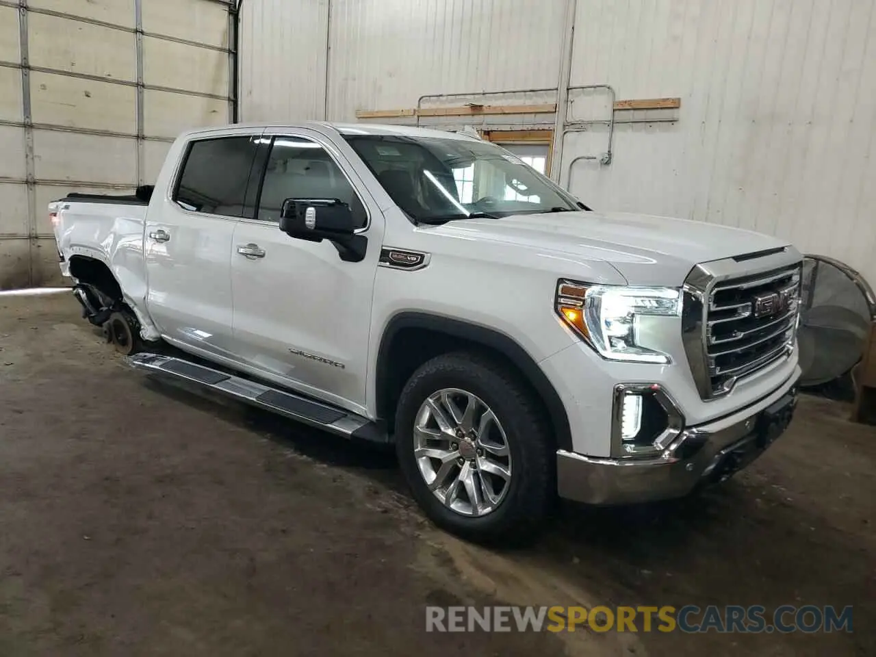 4 Photograph of a damaged car 3GTU9DEL3NG132836 GMC SIERRA 2022