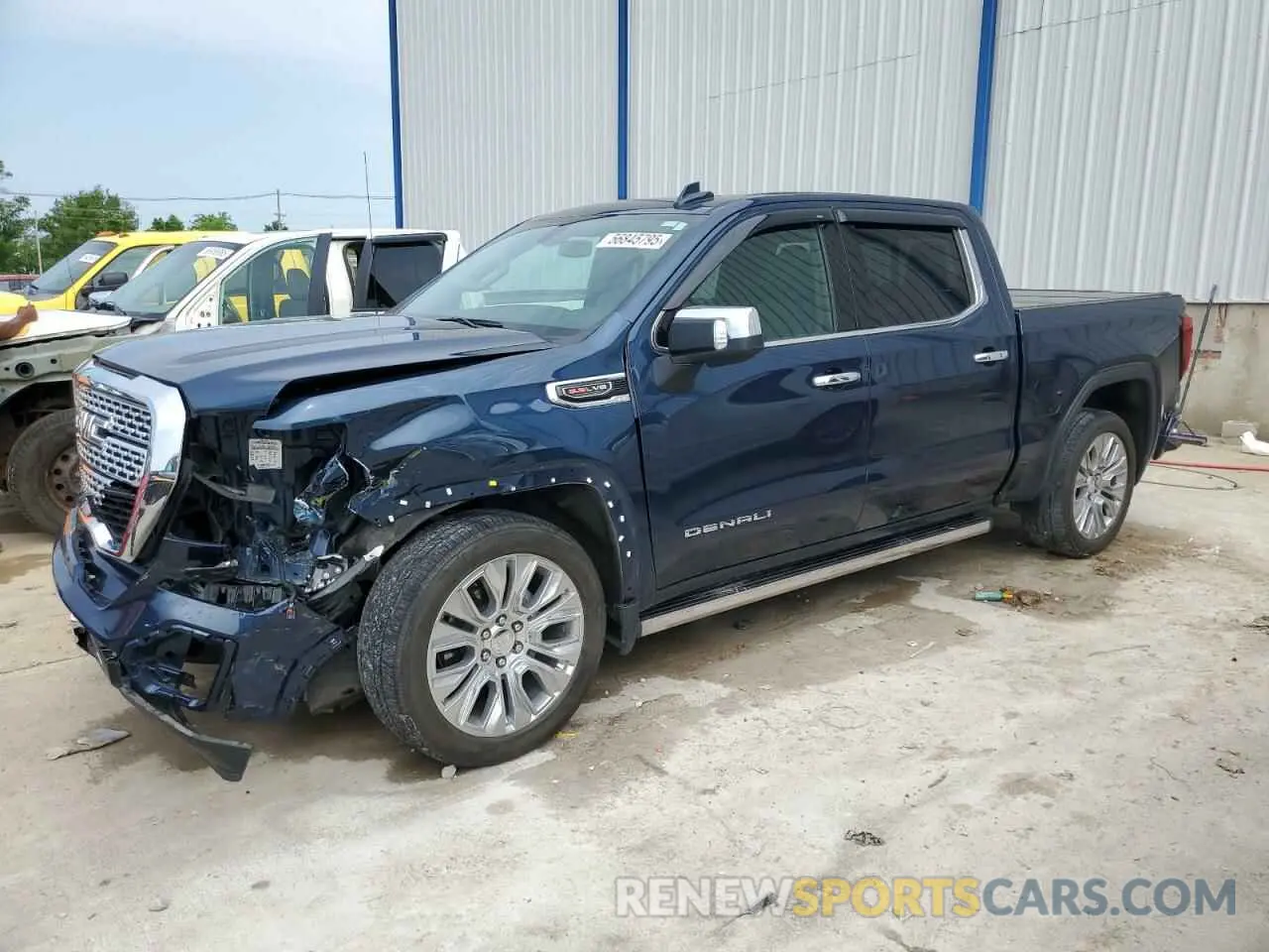 1 Photograph of a damaged car 3GTU9FEL1NG181268 GMC SIERRA 2022