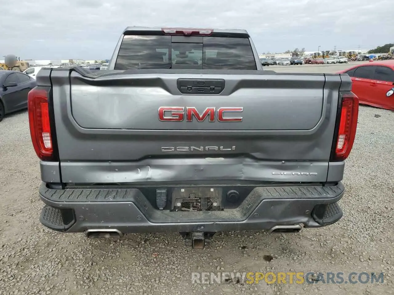6 Photograph of a damaged car 3GTU9FEL7NG126856 GMC SIERRA 2022