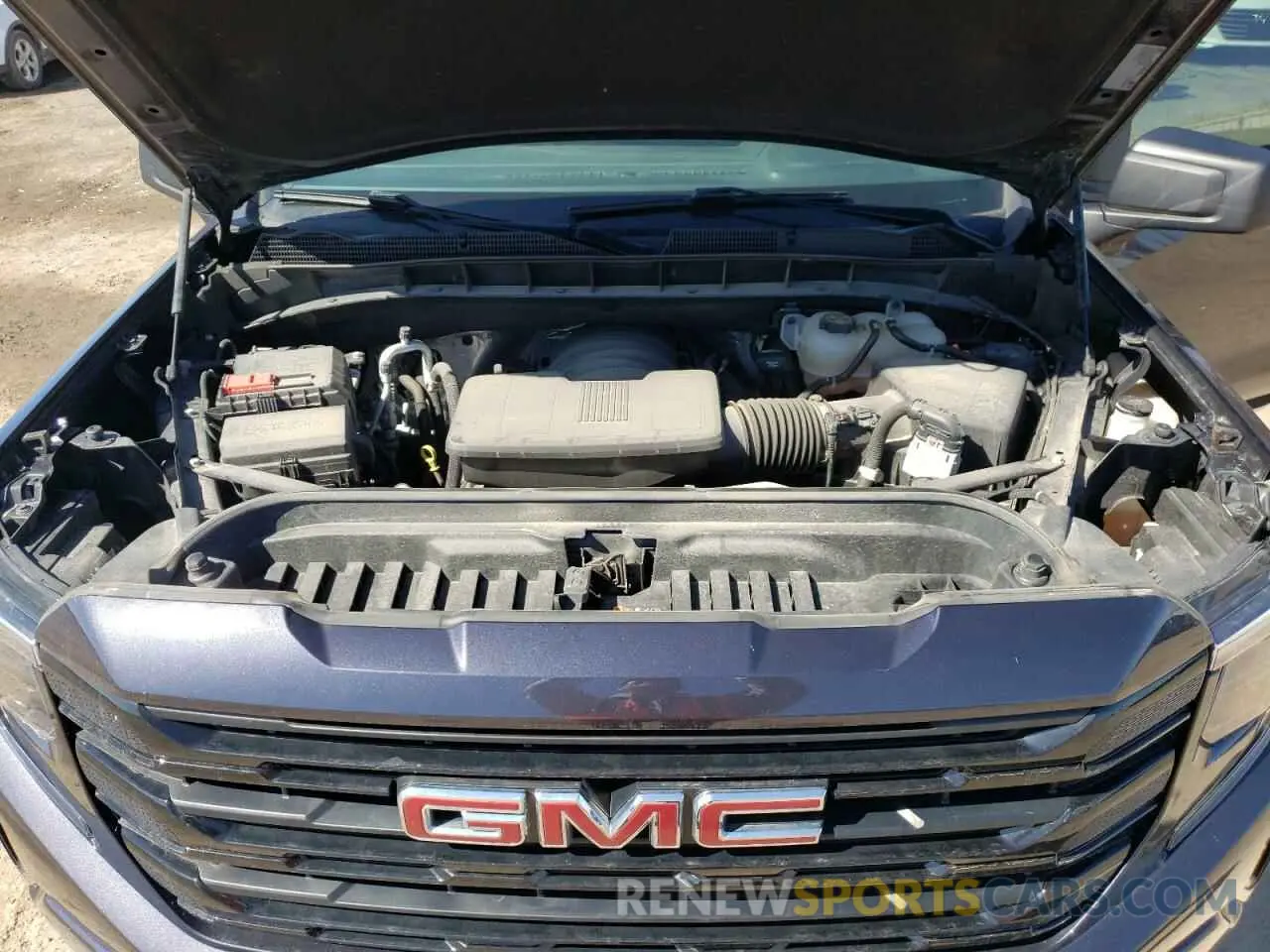 11 Photograph of a damaged car 3GTUUCED8NG652645 GMC SIERRA 2022