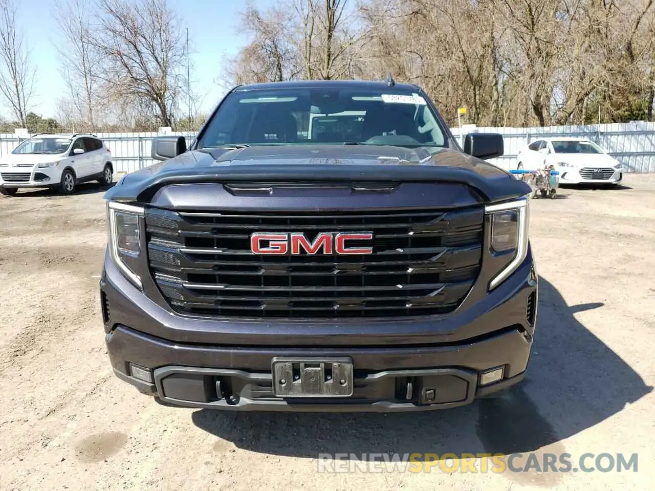 5 Photograph of a damaged car 3GTUUCED8NG652645 GMC SIERRA 2022